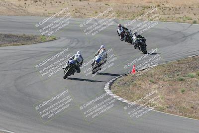 media/Apr-20-2025-AHRMA (Sun) [[393a79c373]]/Race/group 10 early race/Turn 4b/